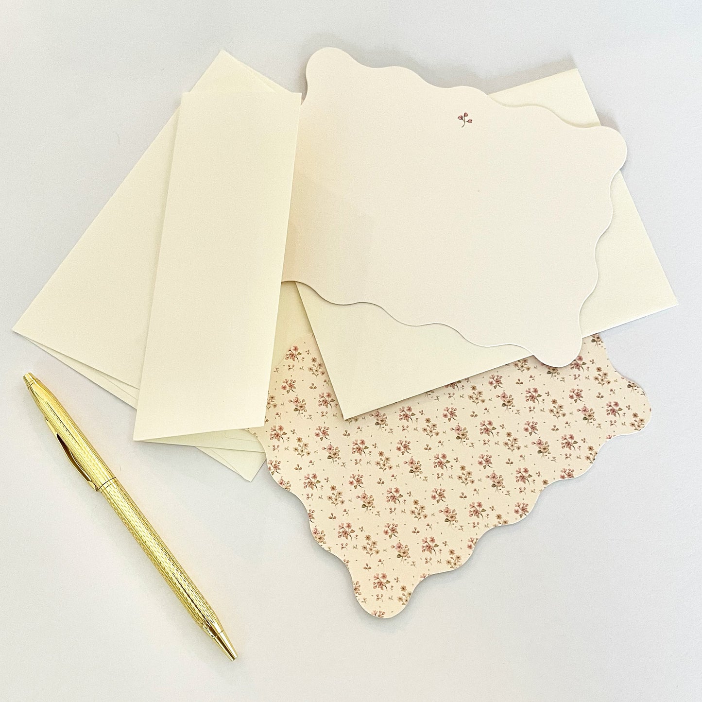Ditsy Floral Stationery Cards and Envelope Set